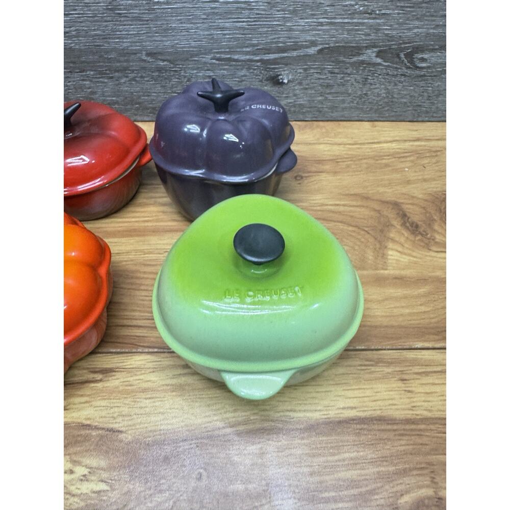 LE CREUSET Mini Cocotte Stoneware~ Set of 4 - Picture 5 of 9